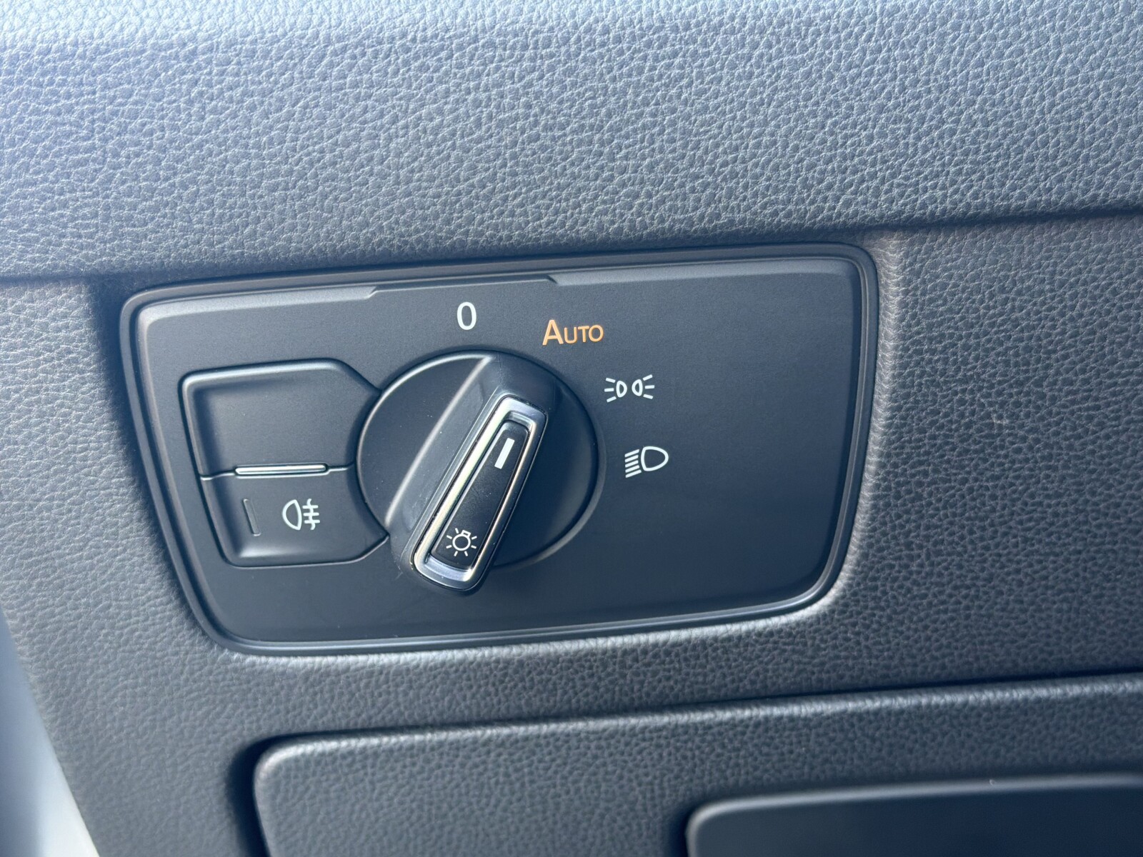 Volkswagen Arteon - zdjęcie 20
