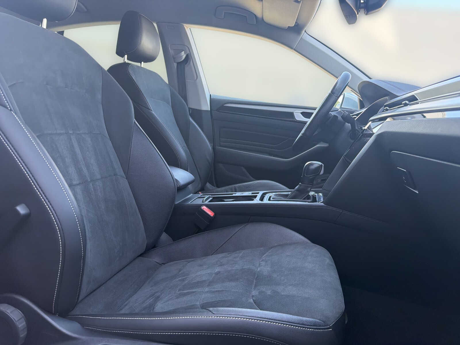 Volkswagen Arteon - zdjęcie 13