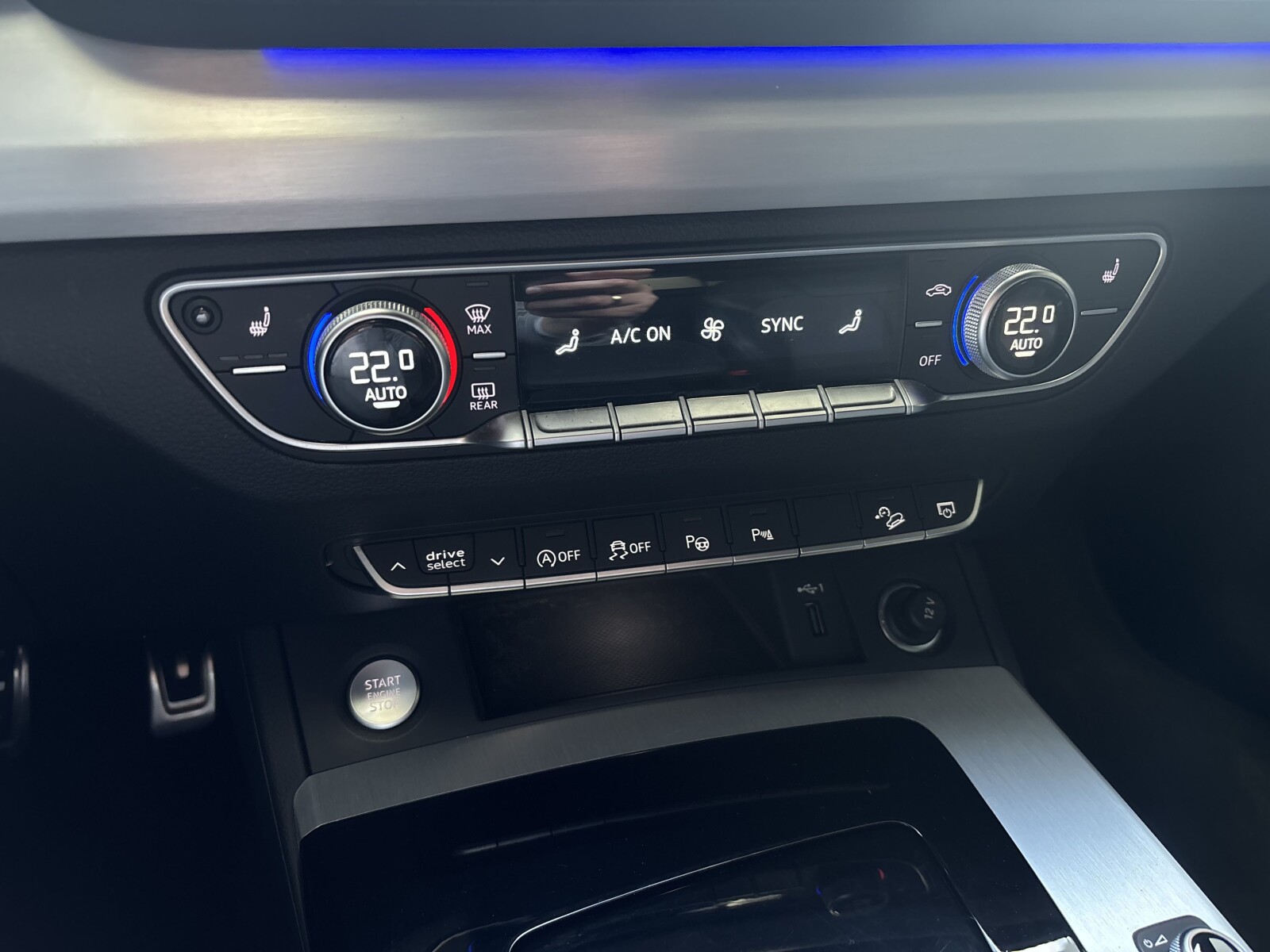 Audi Q5 Sportback - zdjęcie 18