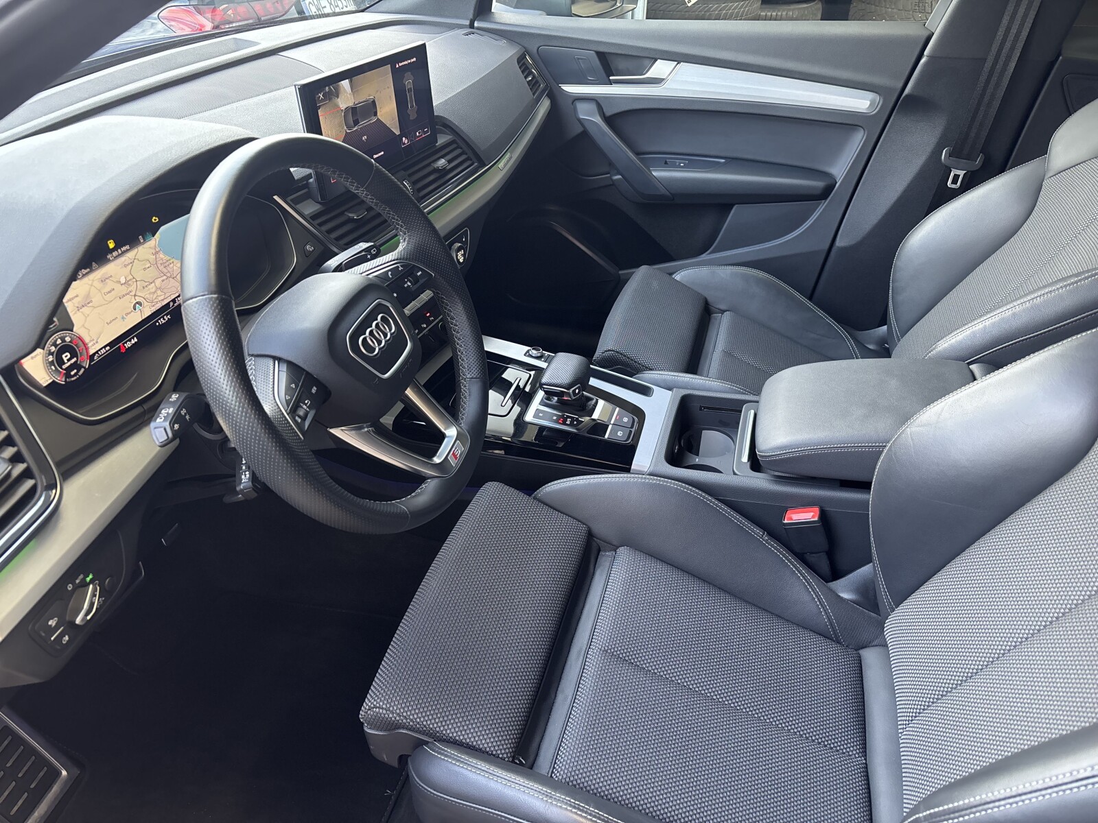 Audi Q5 Sportback - zdjęcie 16