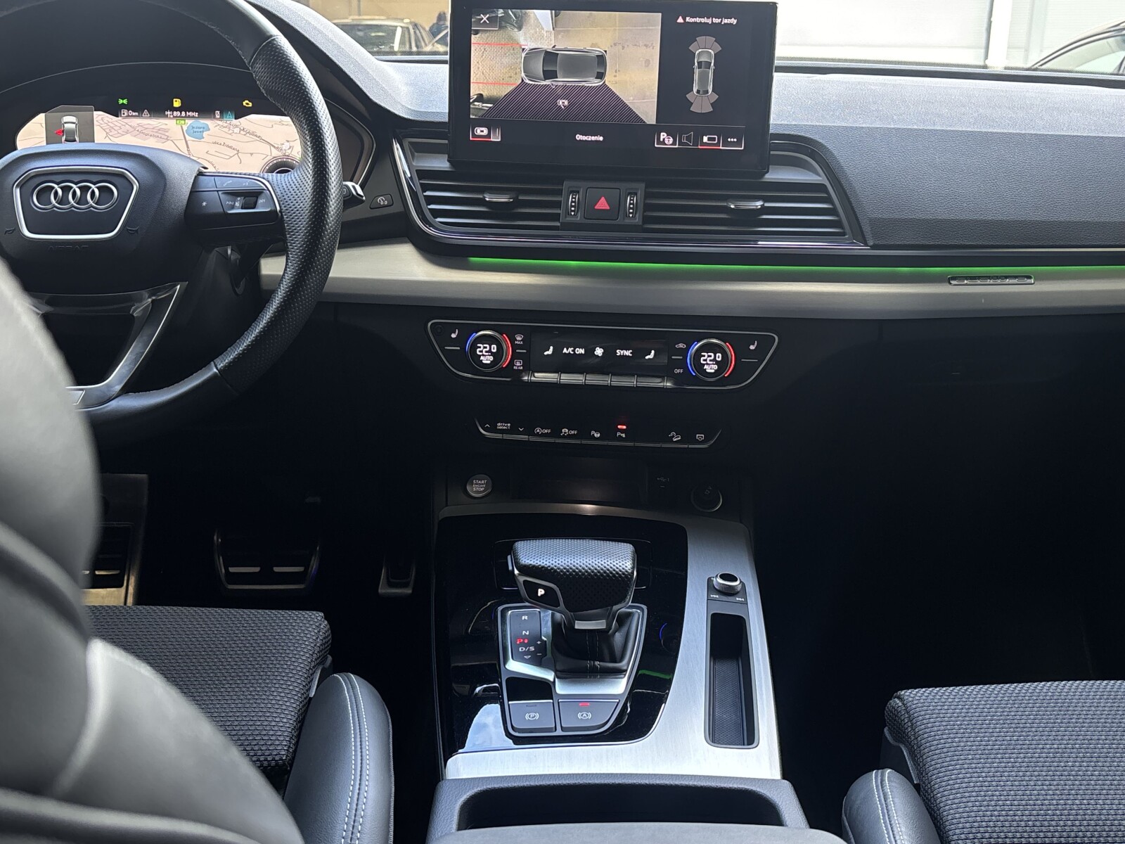 Audi Q5 Sportback - zdjęcie 31