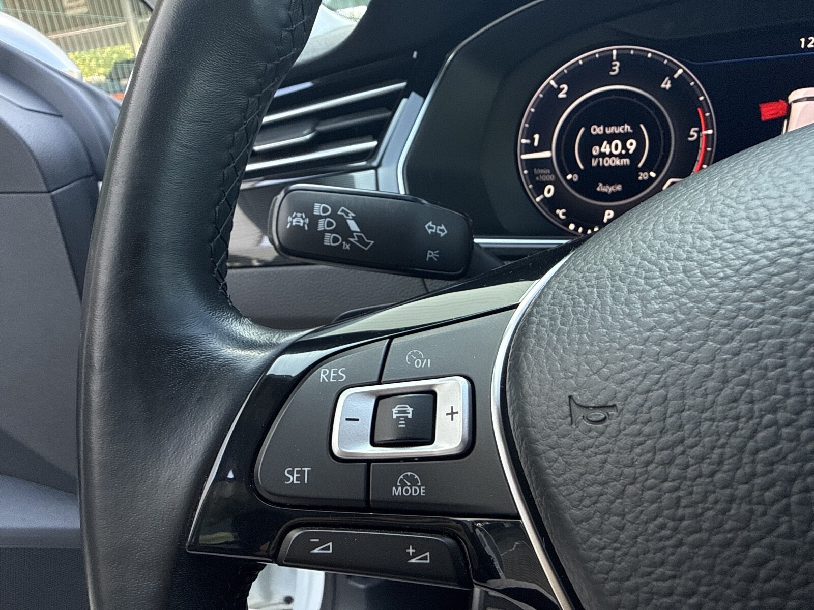 Volkswagen Arteon - zdjęcie 14