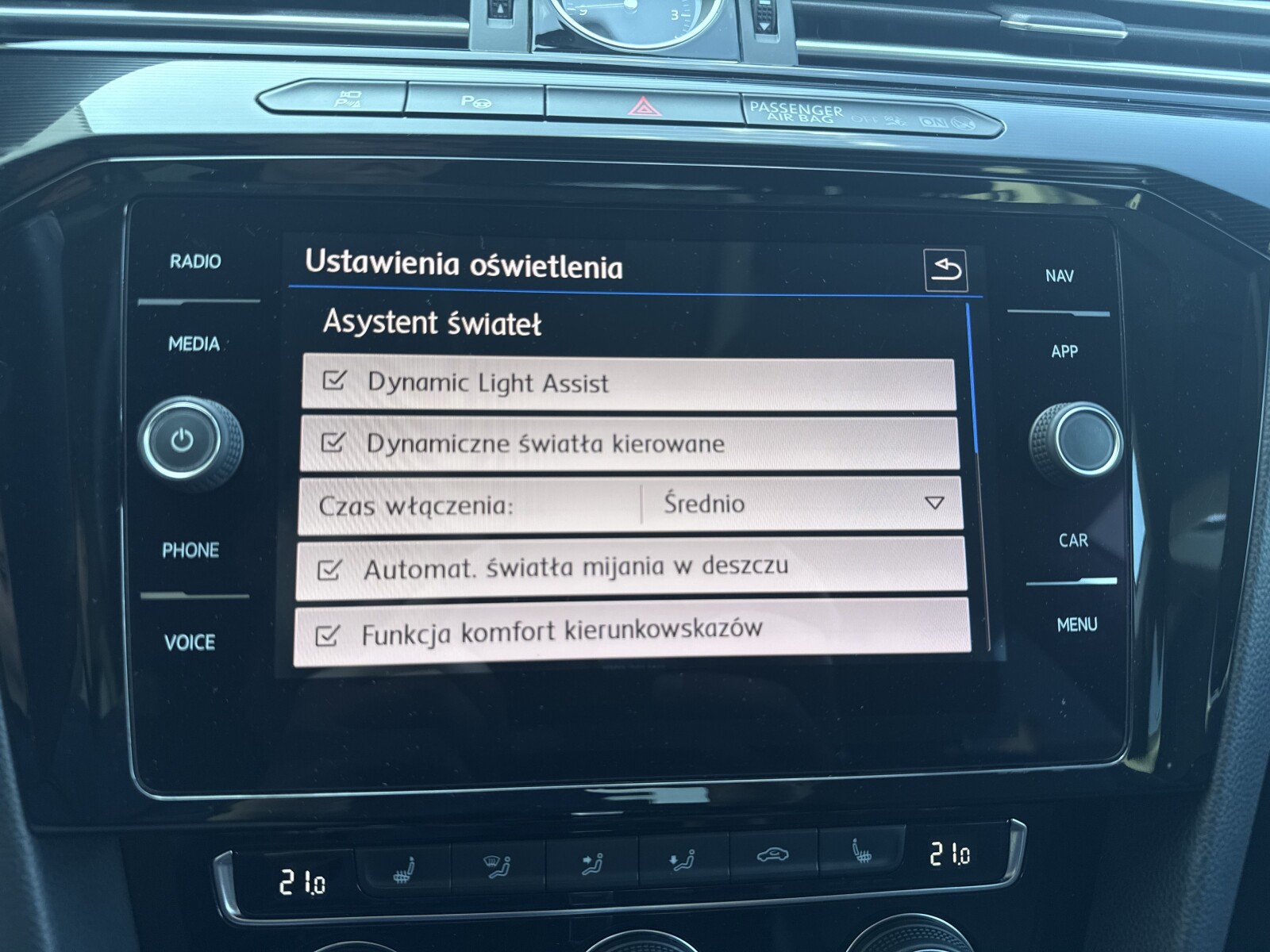 Volkswagen Arteon - zdjęcie 26