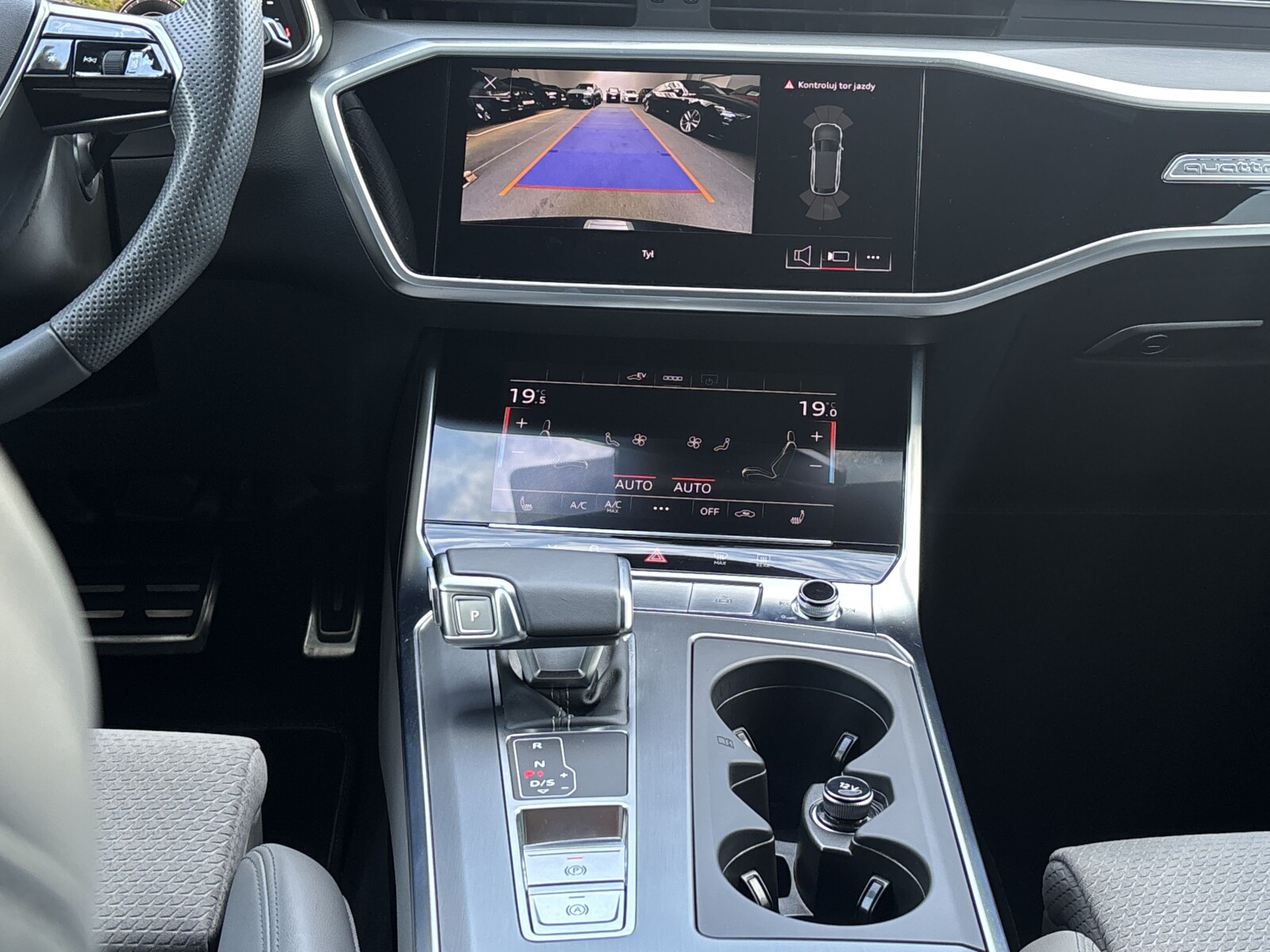 Audi A6 Avant - zdjęcie 31