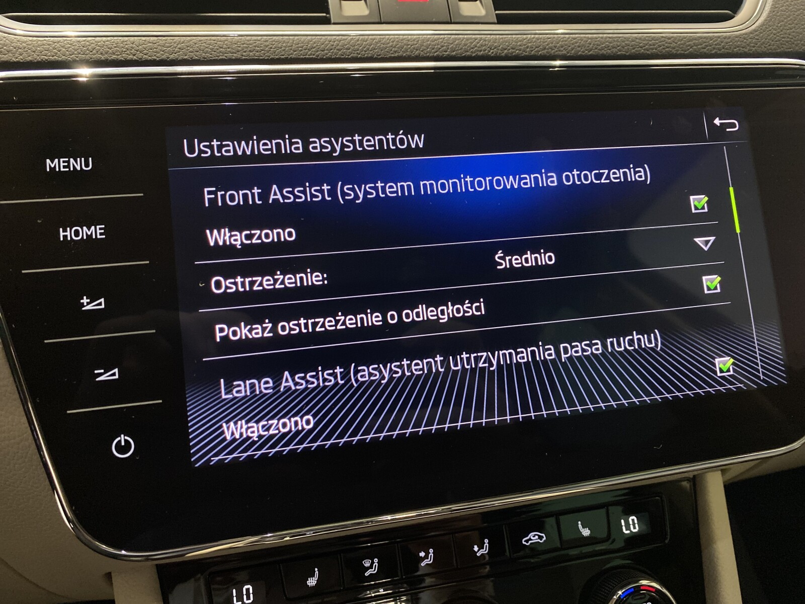 Škoda Superb Combi - zdjęcie 29