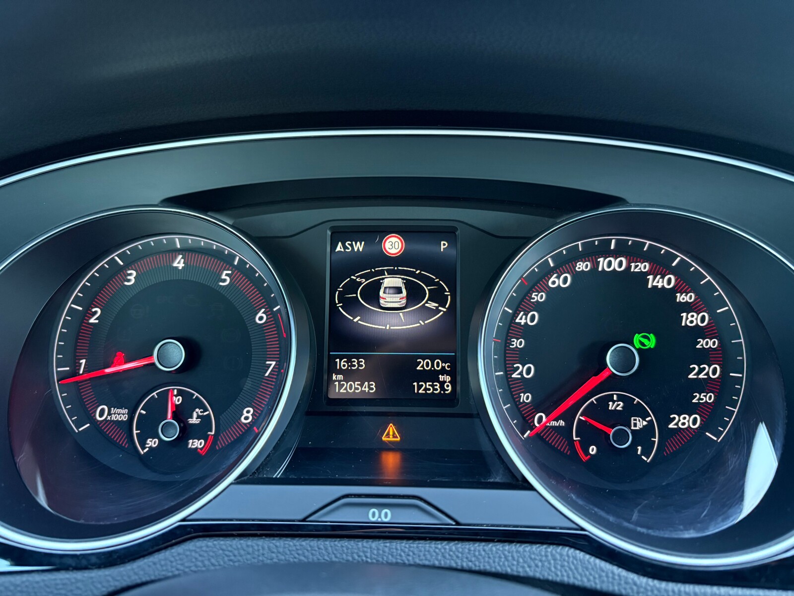 Volkswagen Arteon - zdjęcie 23