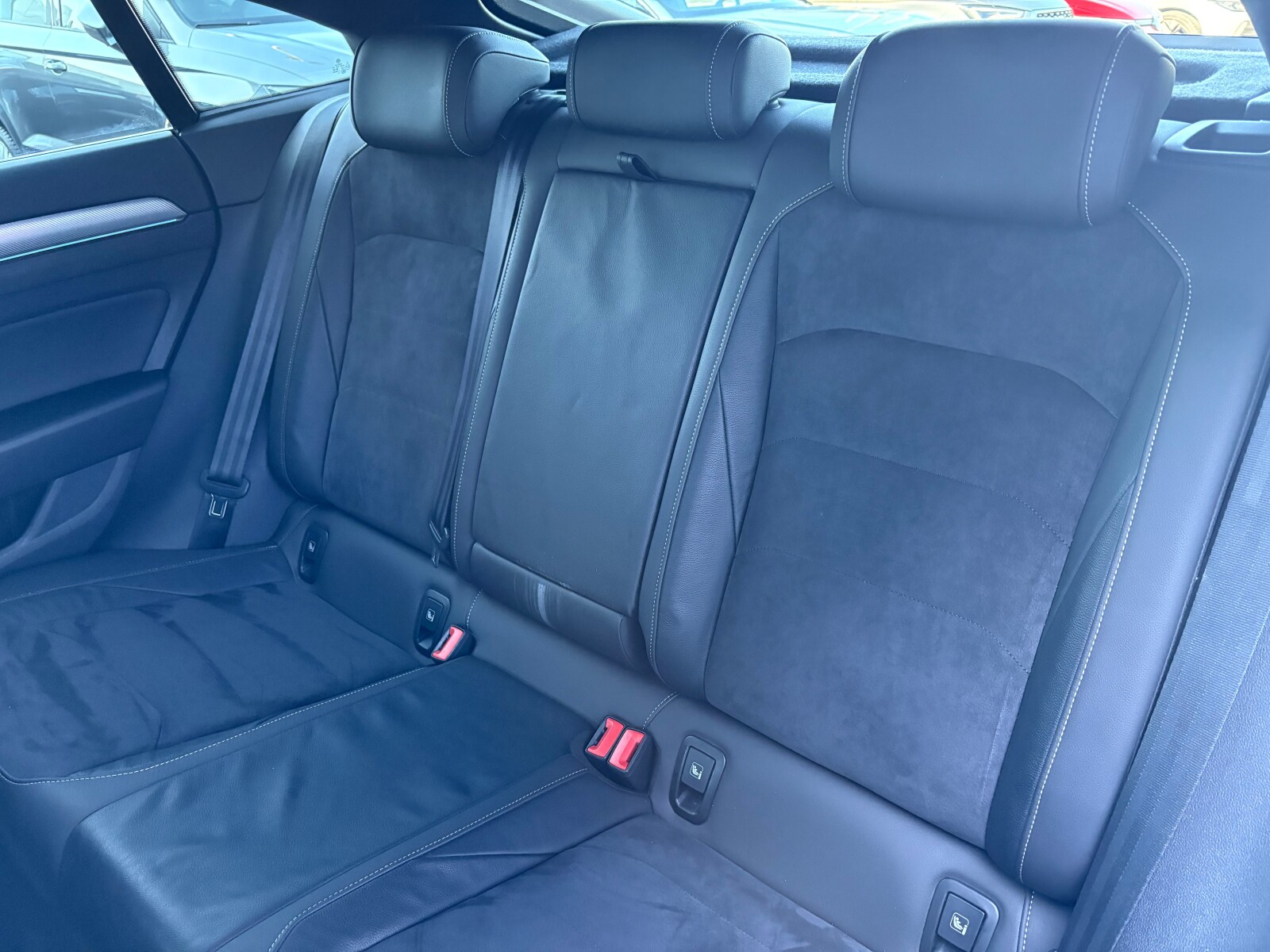 Volkswagen Arteon - zdjęcie 13