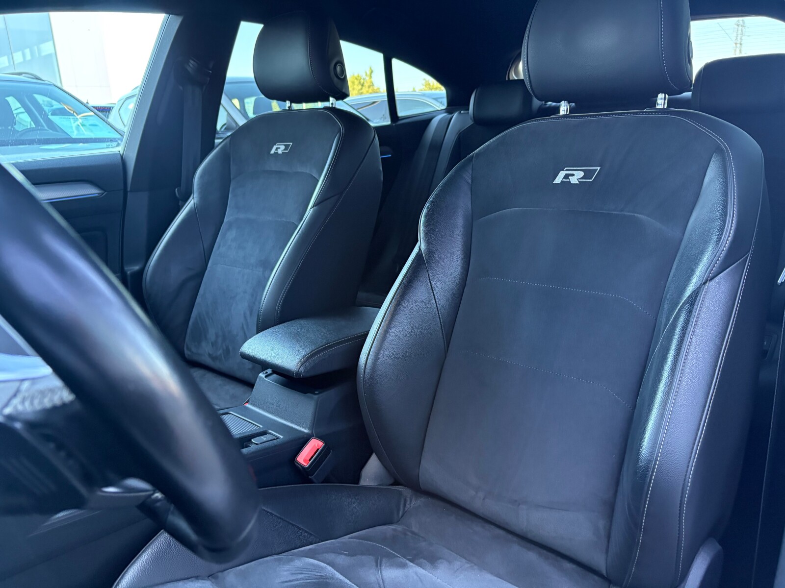 Volkswagen Arteon - zdjęcie 12