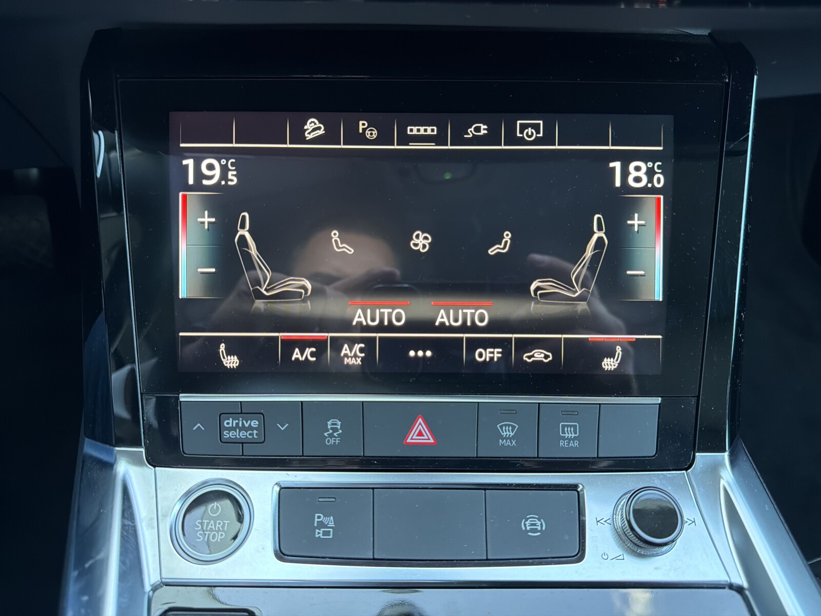 Audi e-tron - zdjęcie 24