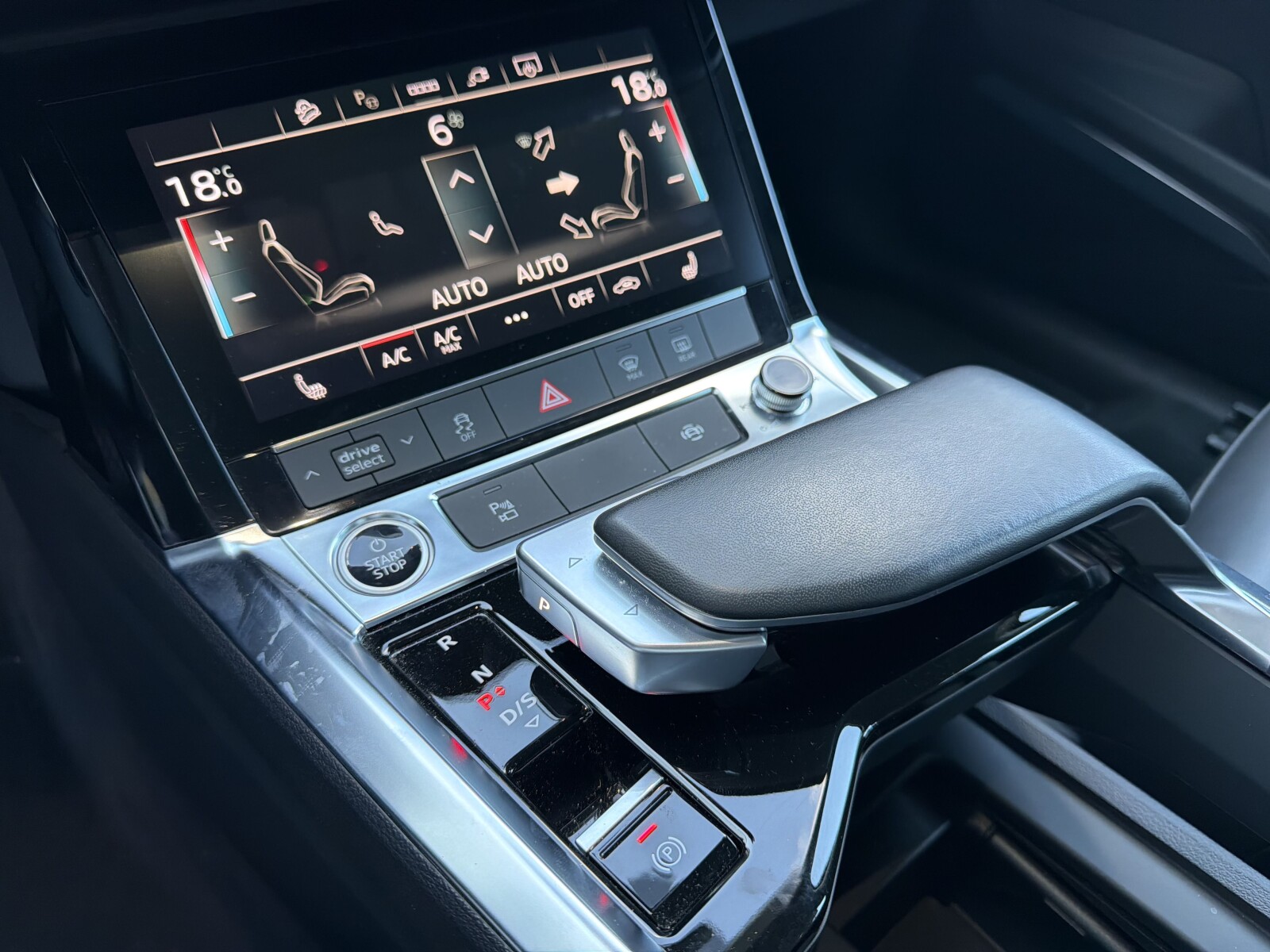 Audi e-tron - zdjęcie 25