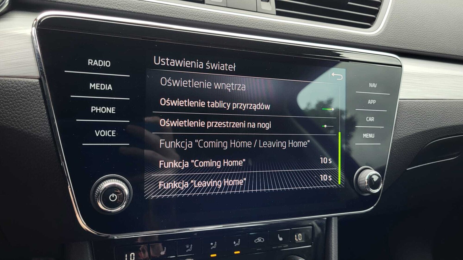 Škoda Superb - zdjęcie 28