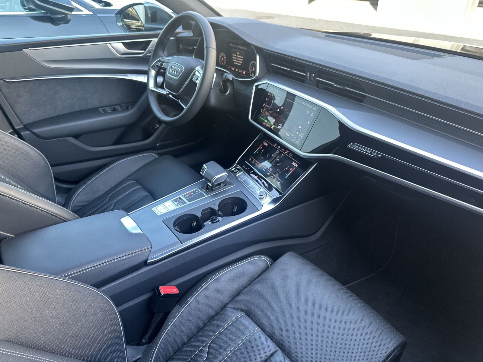 Audi A7 Sportback - zdjęcie 10
