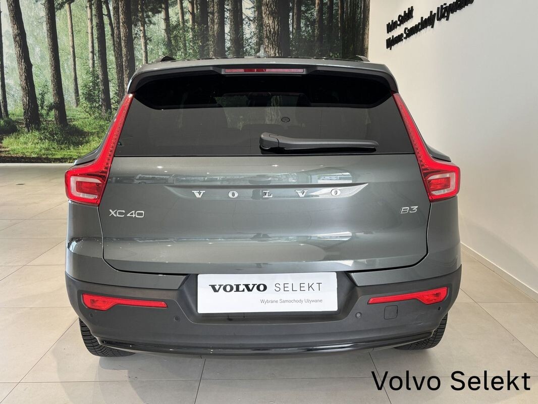 Volvo XC 40 - zdjęcie 6