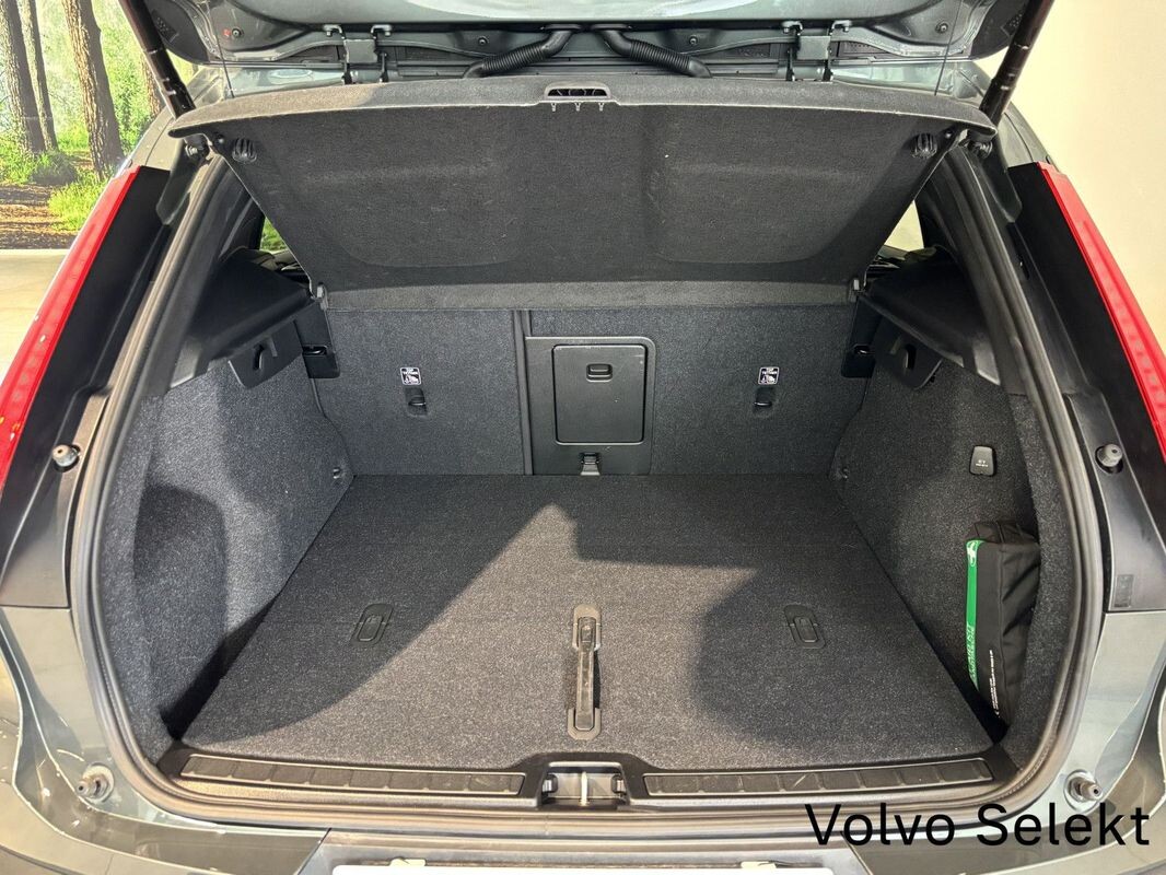 Volvo XC 40 - zdjęcie 24