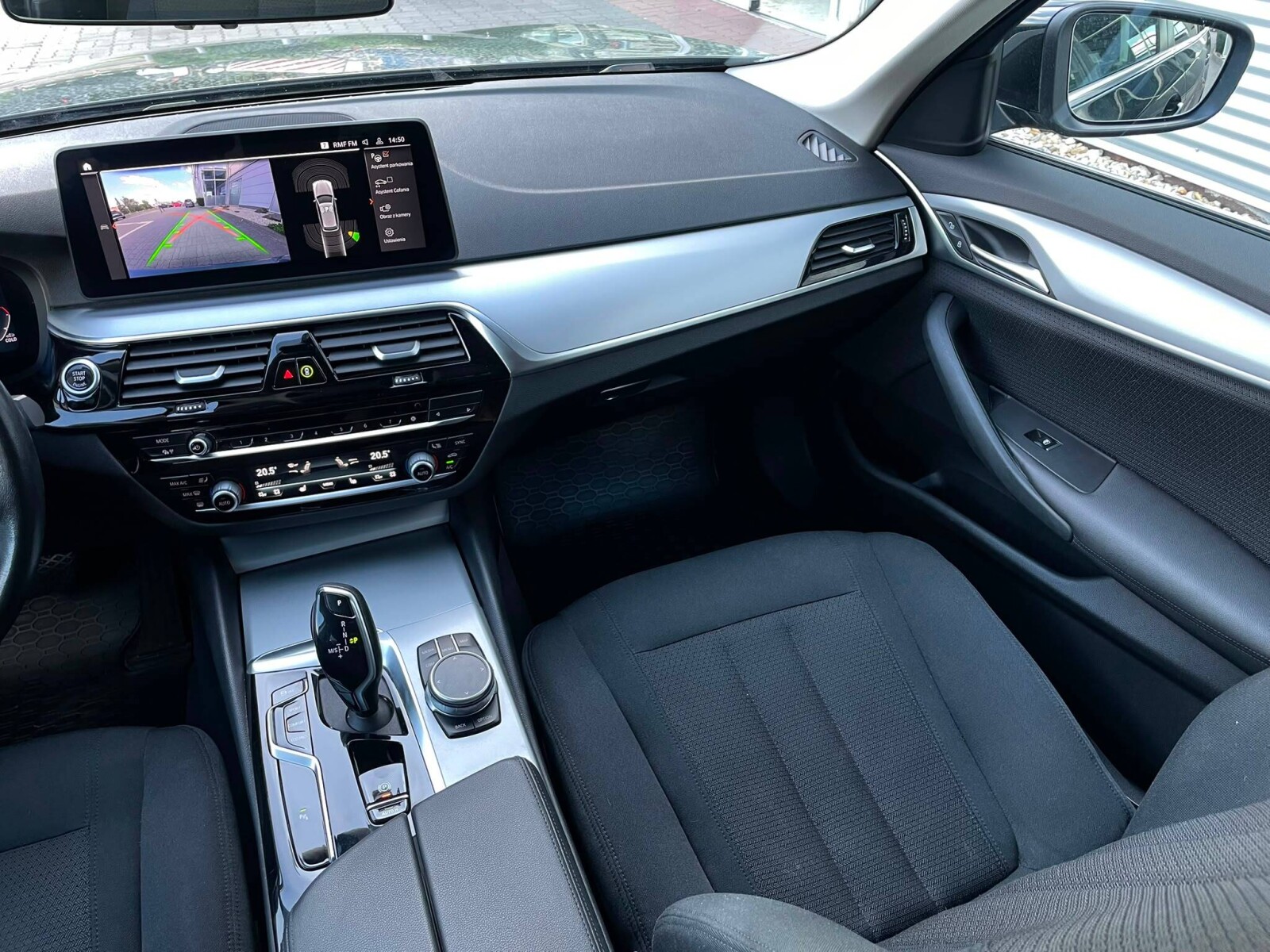 BMW 520 - zdjęcie 15