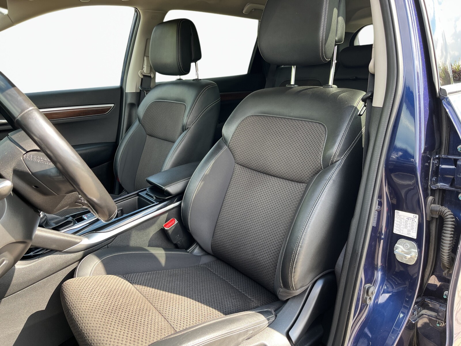 Renault Koleos - zdjęcie 15