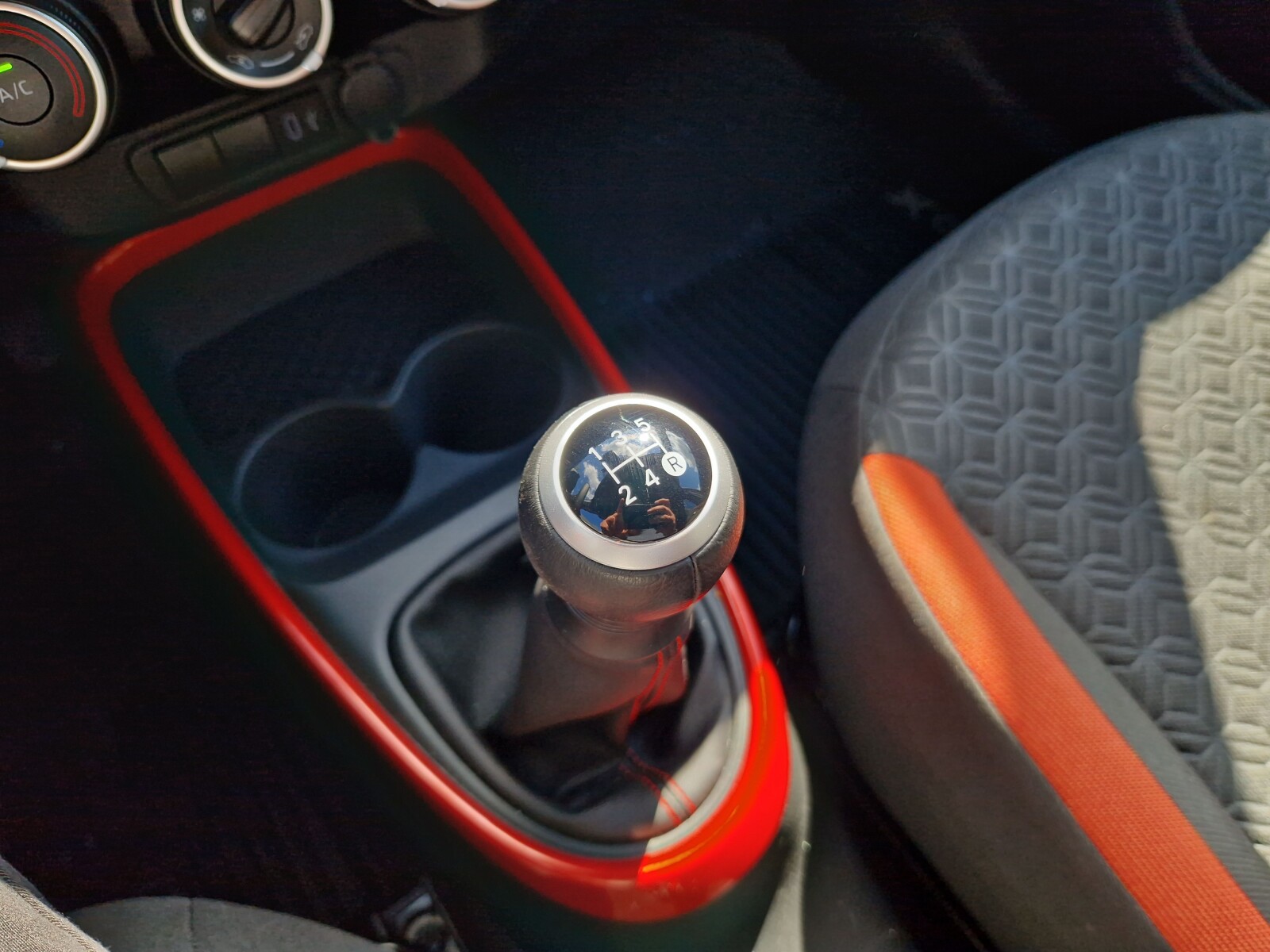 Toyota Aygo X - zdjęcie 40
