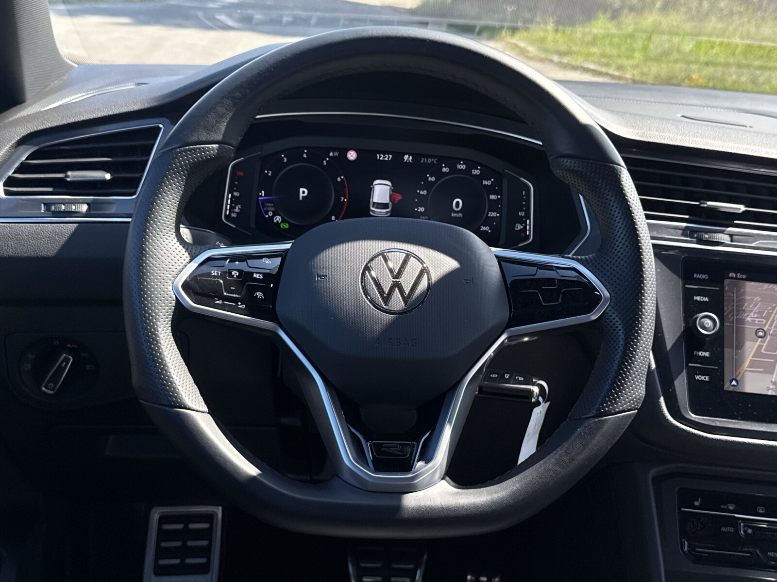 Volkswagen Tiguan Allspace - zdjęcie 14