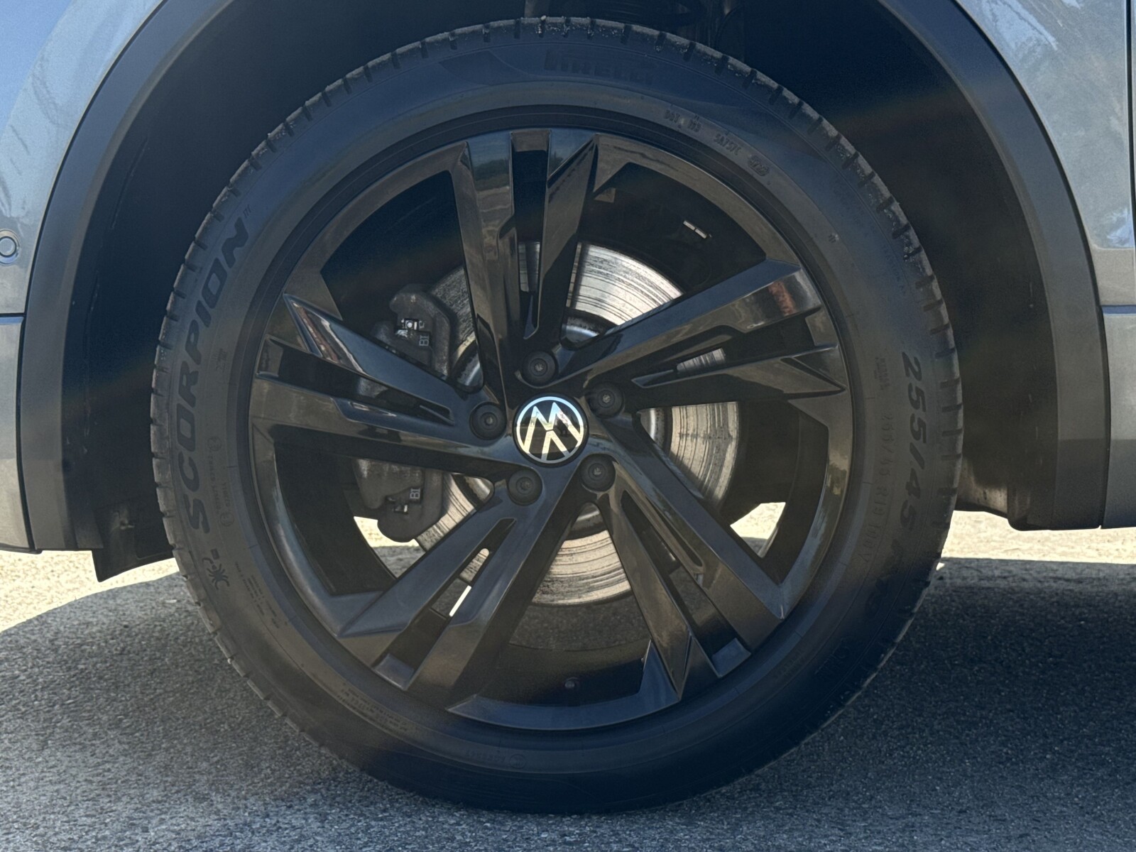 Volkswagen Tiguan Allspace - zdjęcie 39