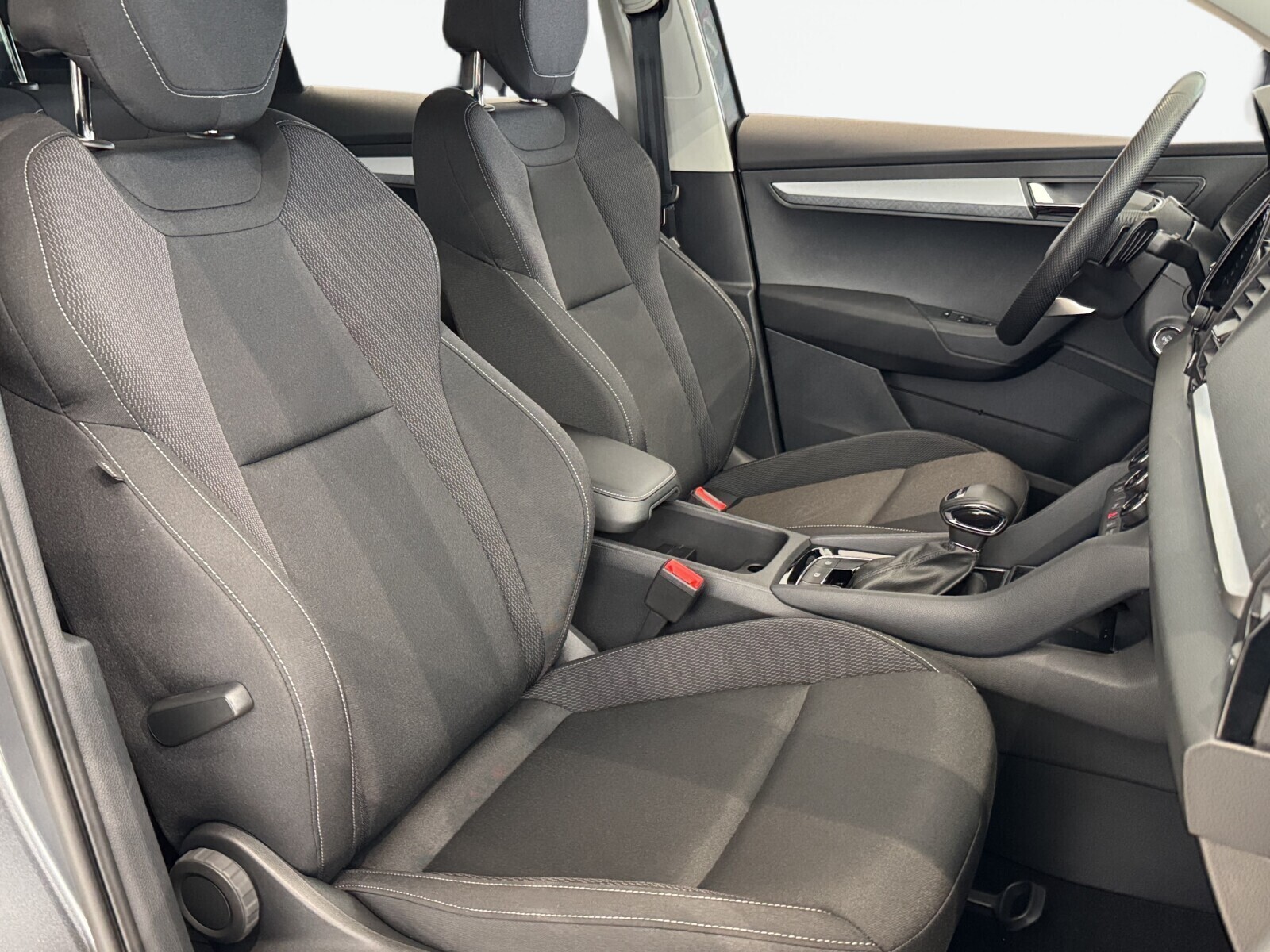 Škoda Karoq - zdjęcie 16