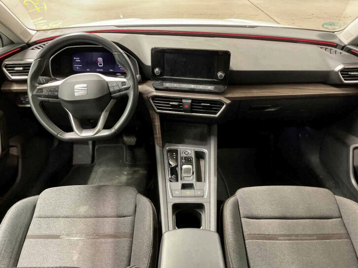 Seat Leon - zdjęcie 4