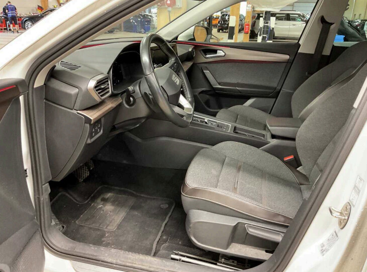 Seat Leon - zdjęcie 3