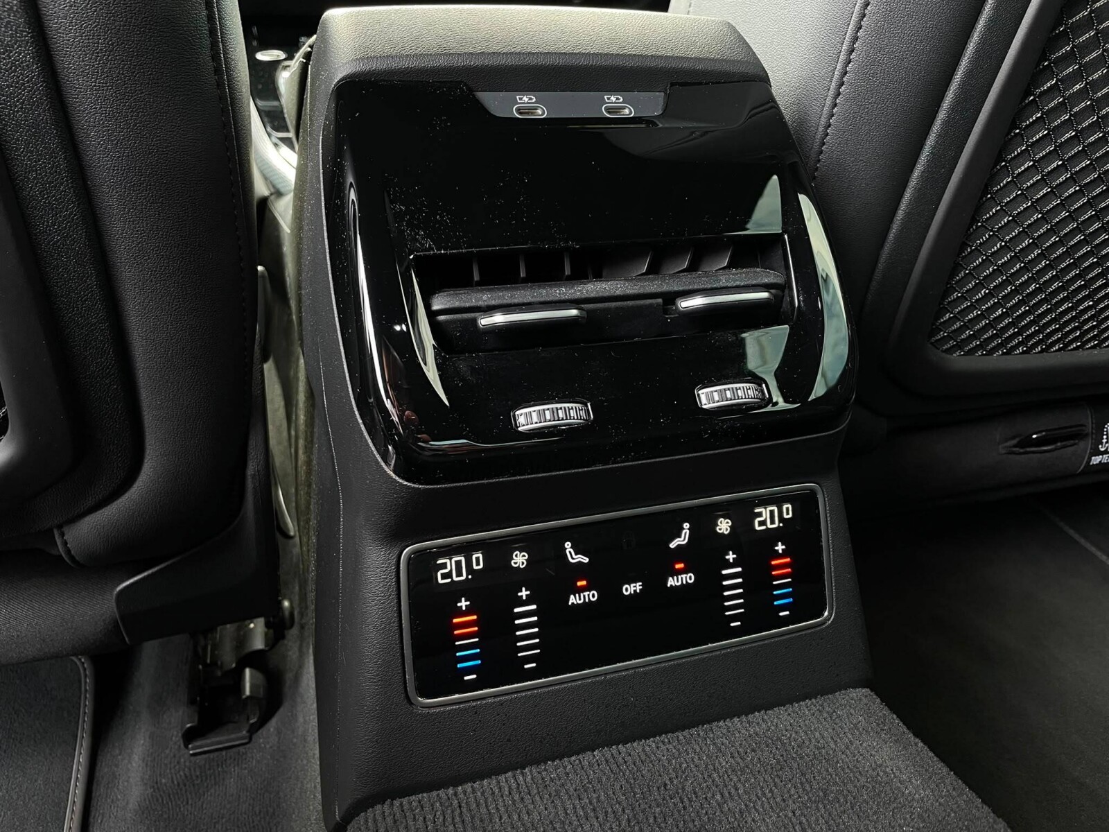 Audi A6 Limousine - zdjęcie 13