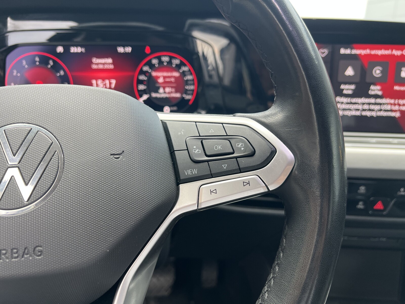 Volkswagen Golf Variant - zdjęcie 15