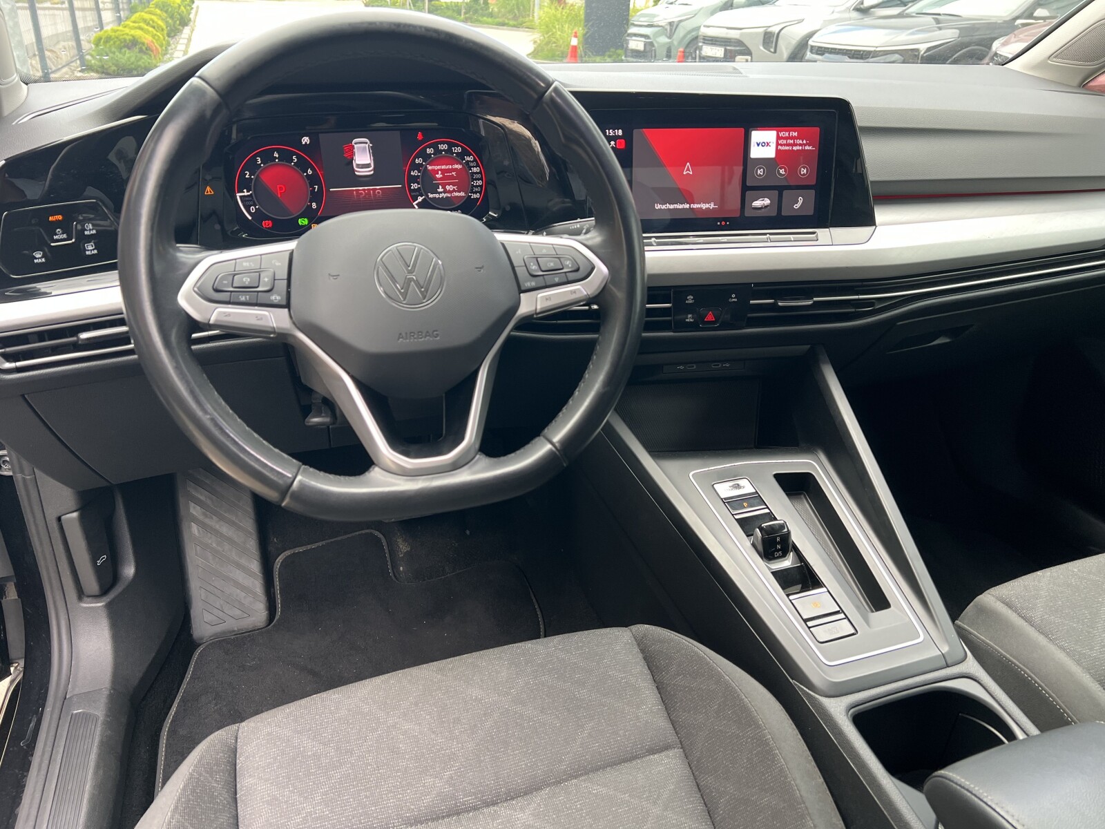 Volkswagen Golf Variant - zdjęcie 23