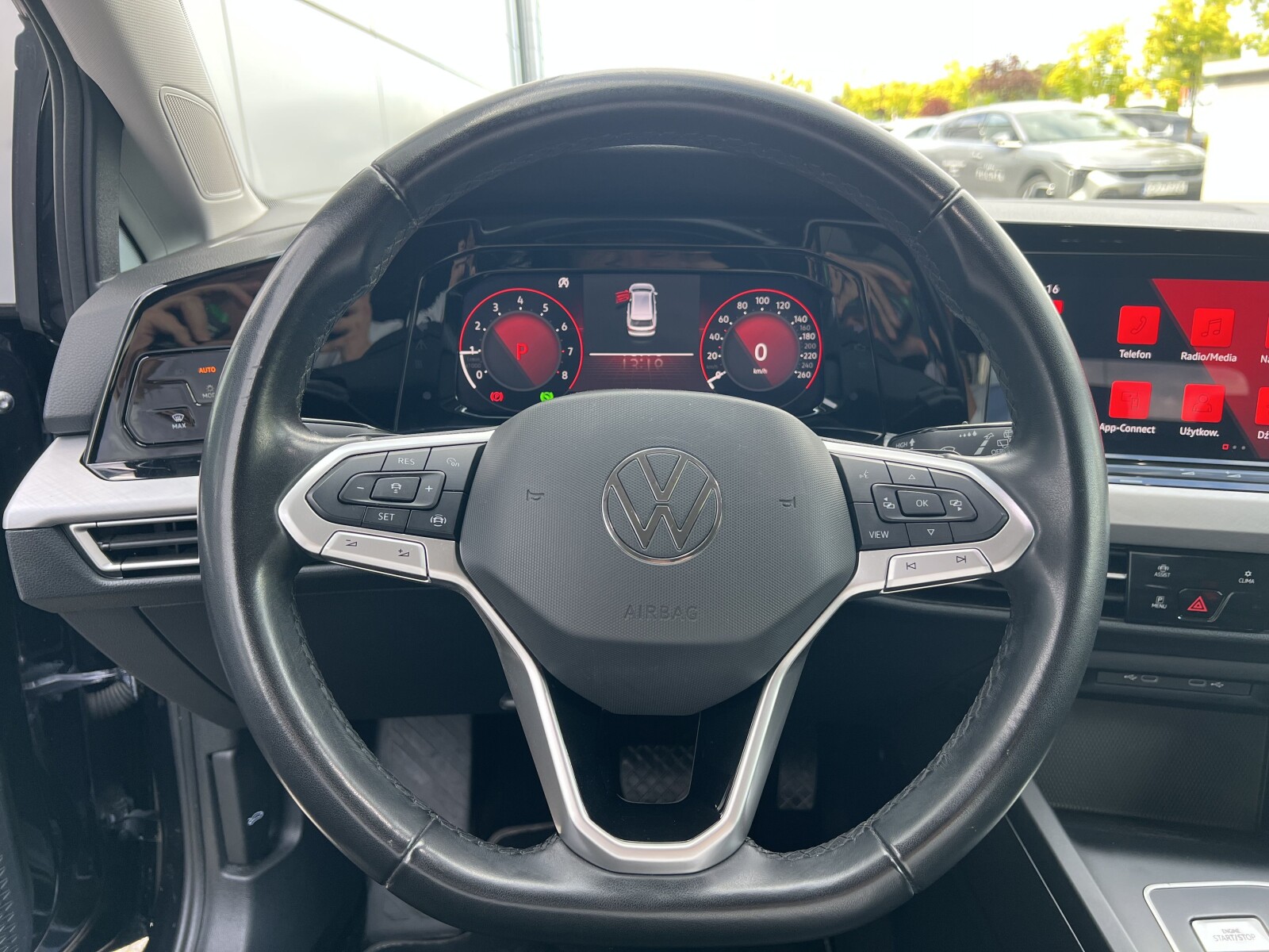 Volkswagen Golf Variant - zdjęcie 15