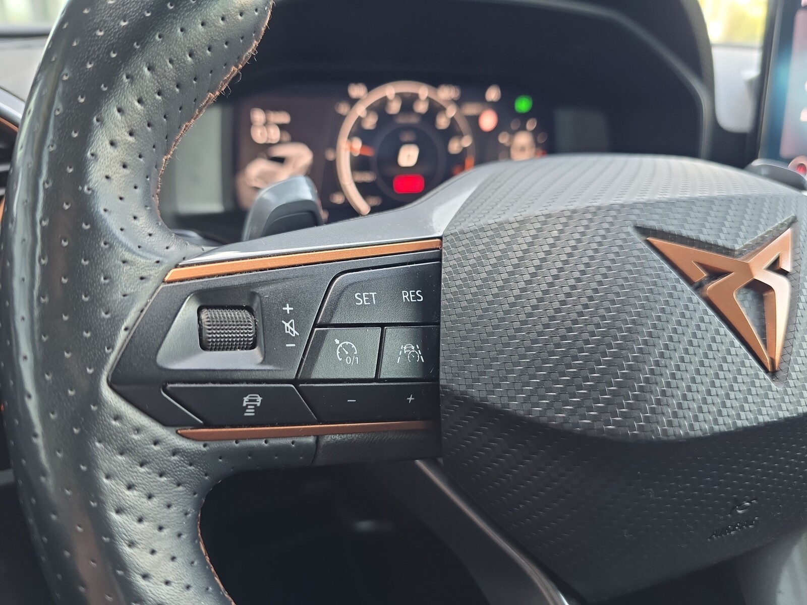 Cupra Leon Sportstourer - zdjęcie 14