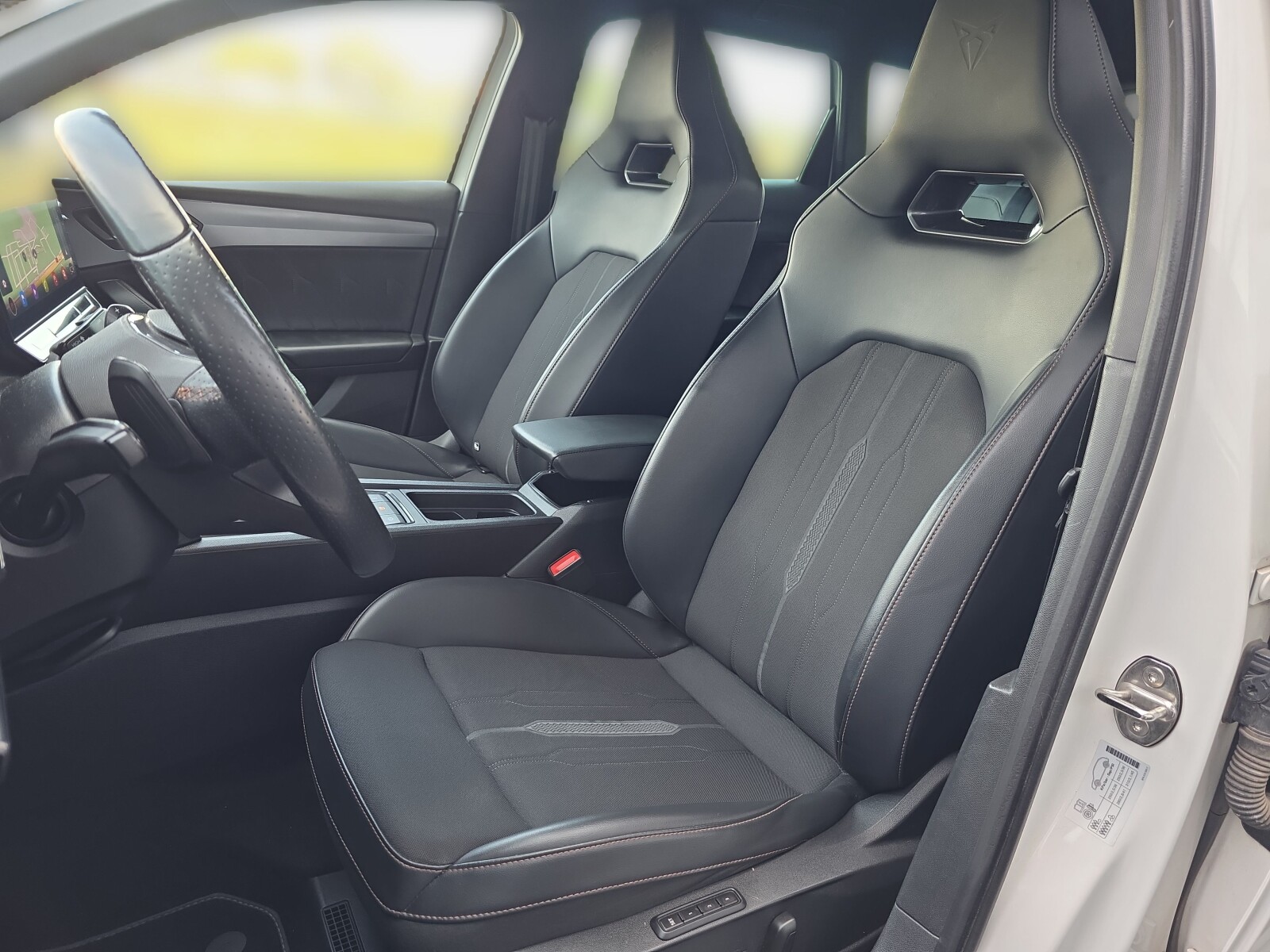Cupra Leon Sportstourer - zdjęcie 9