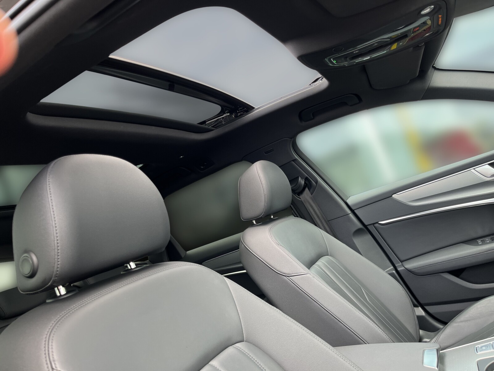 Audi A6 allroad - zdjęcie 18