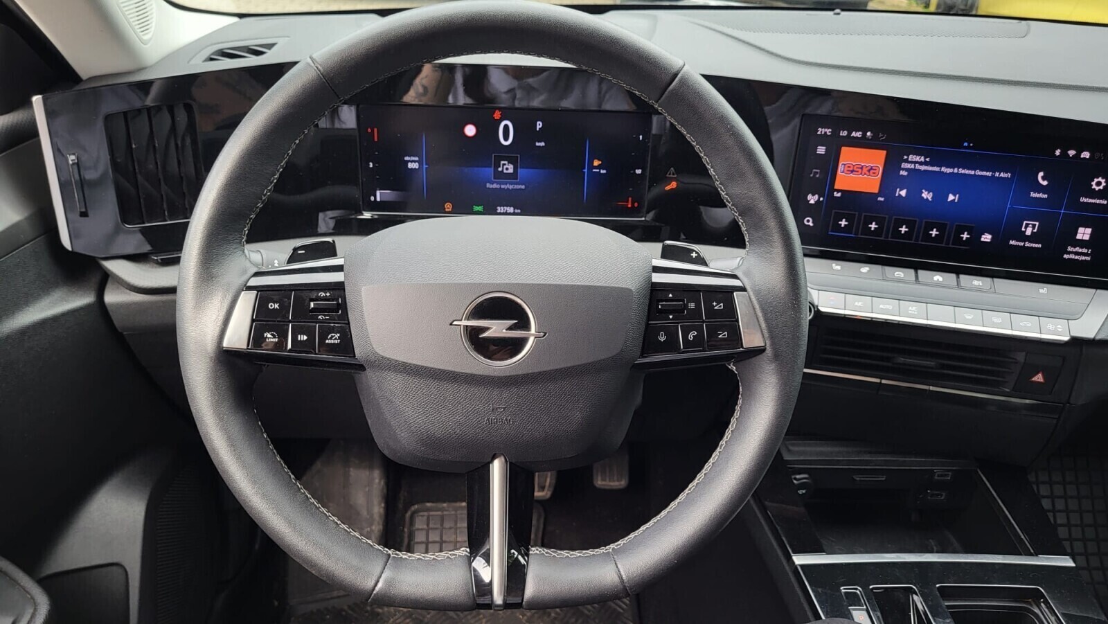 Opel Astra - zdjęcie 16