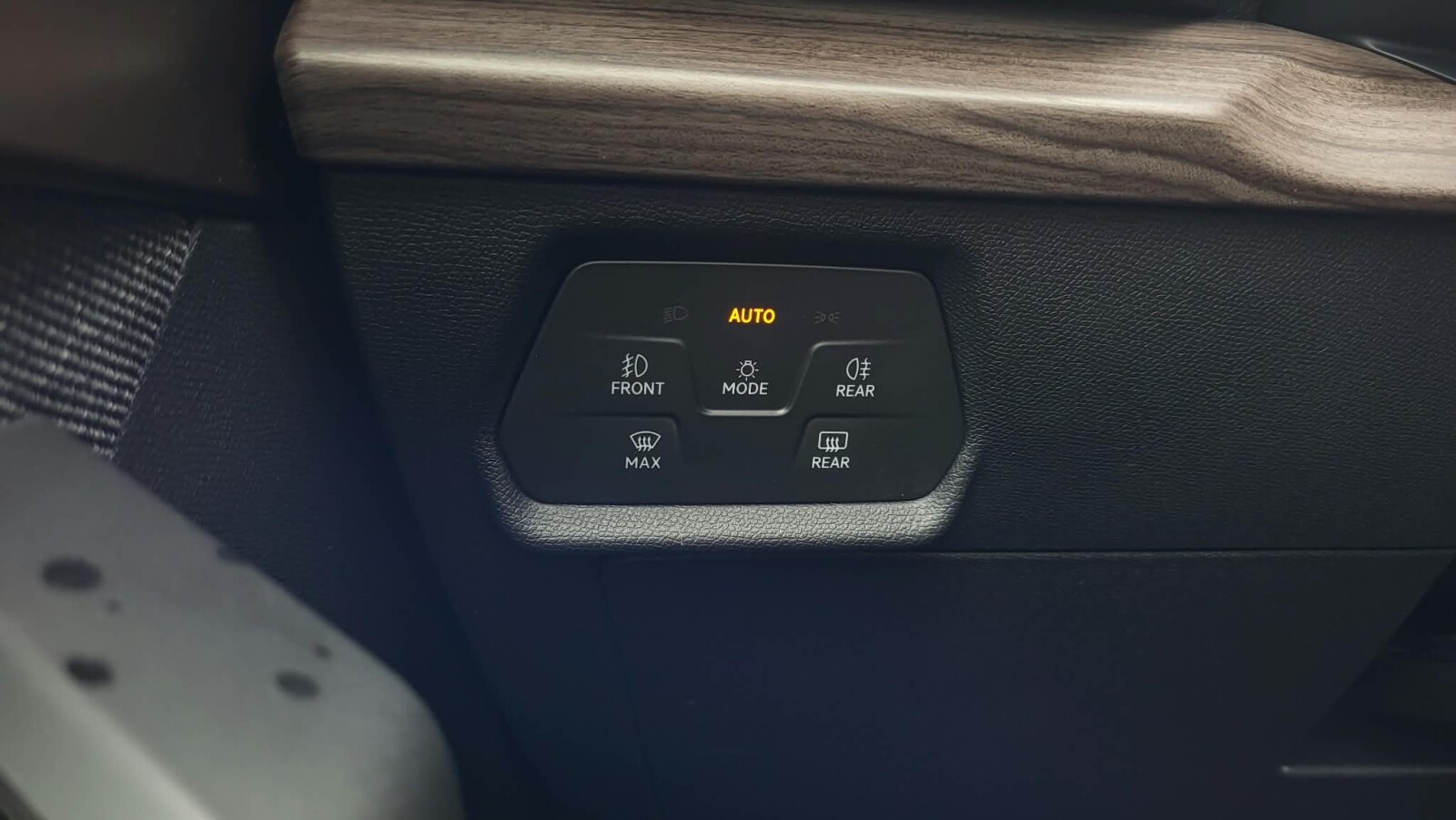 Seat Leon - zdjęcie 16