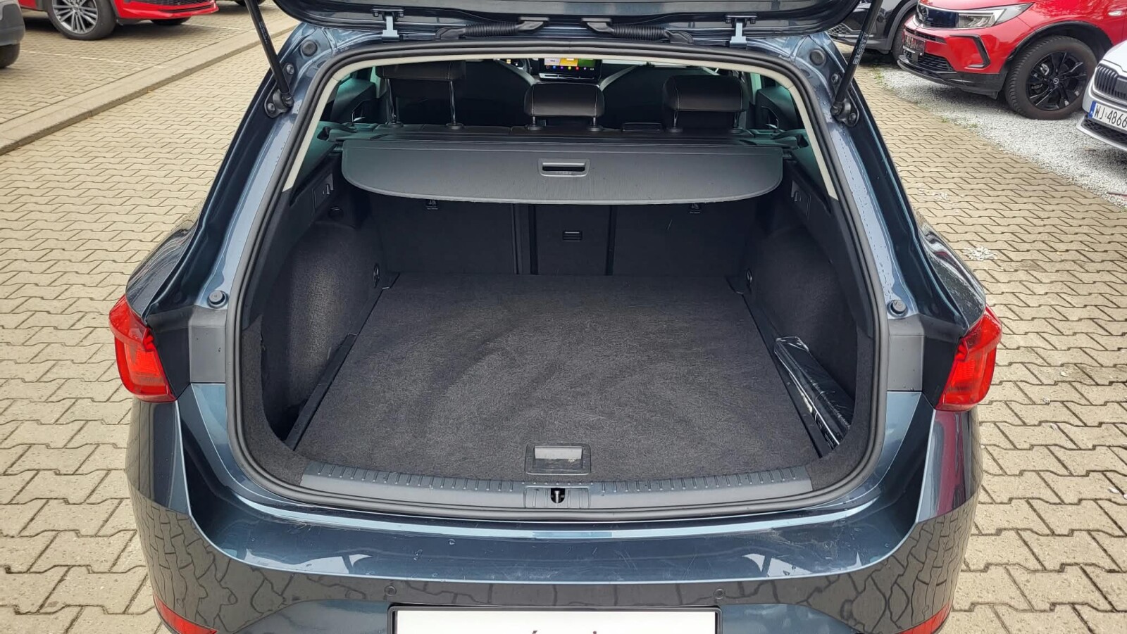 Seat Leon - zdjęcie 12