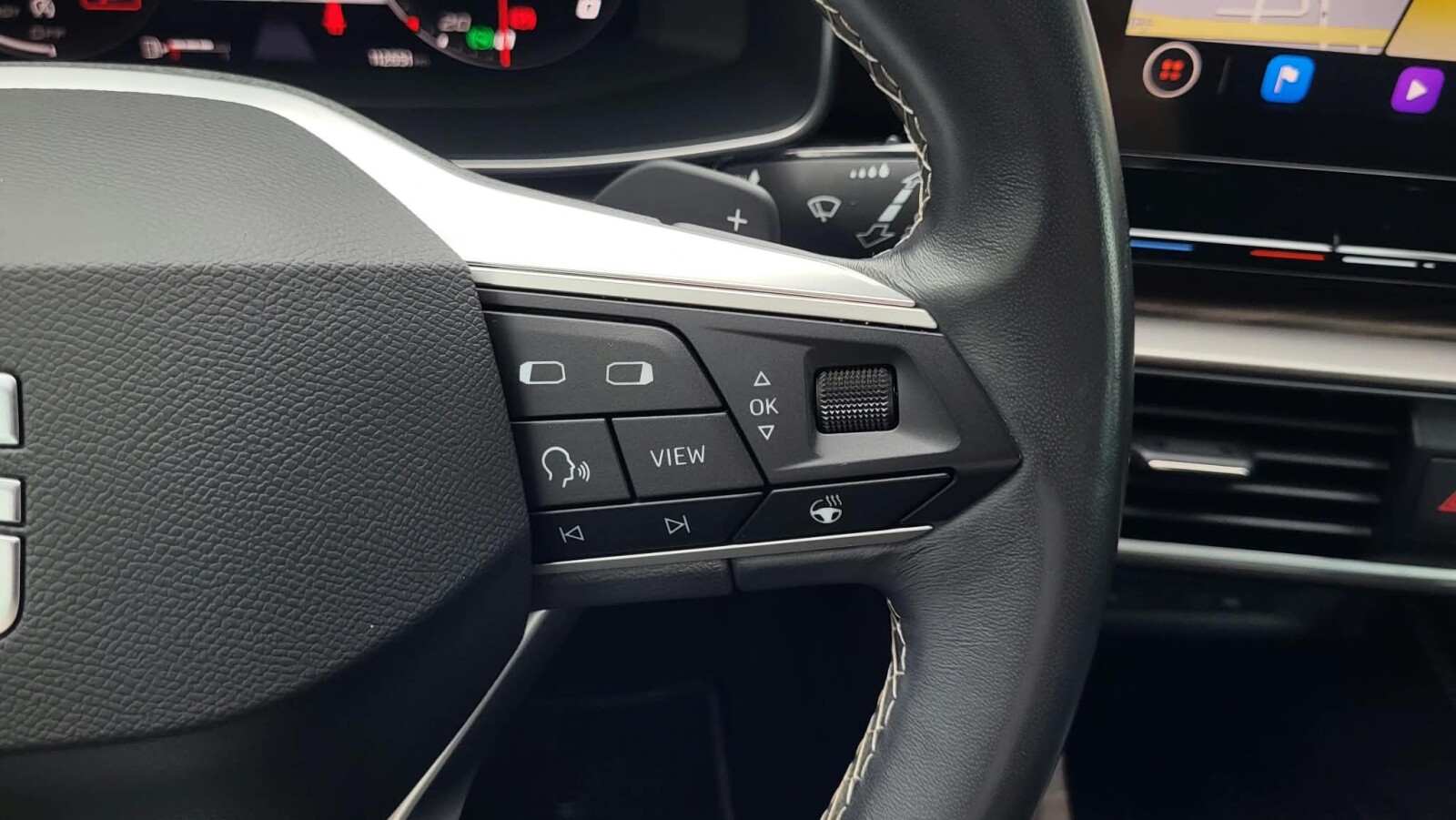 Seat Leon - zdjęcie 19