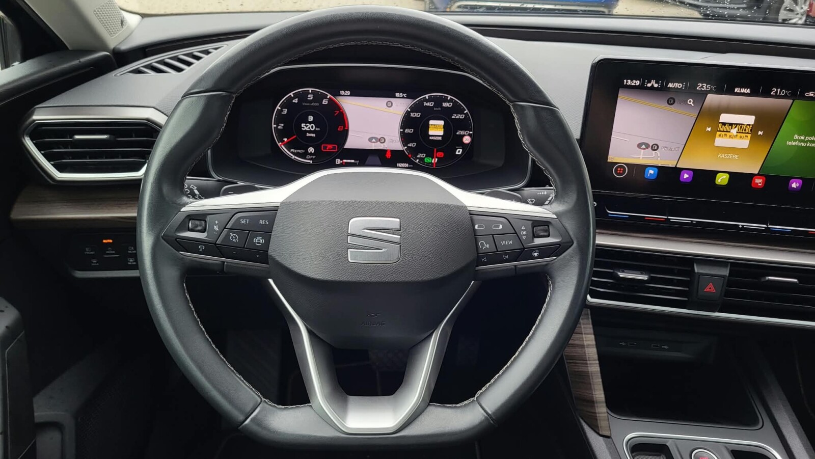 Seat Leon - zdjęcie 17