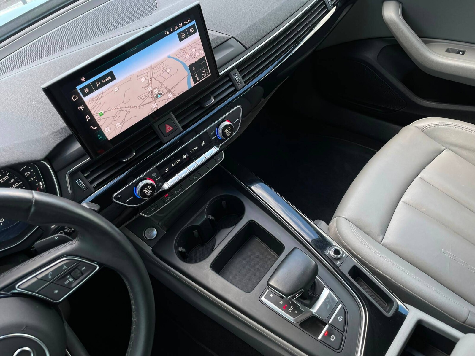 Audi A5 Sportback - zdjęcie 32
