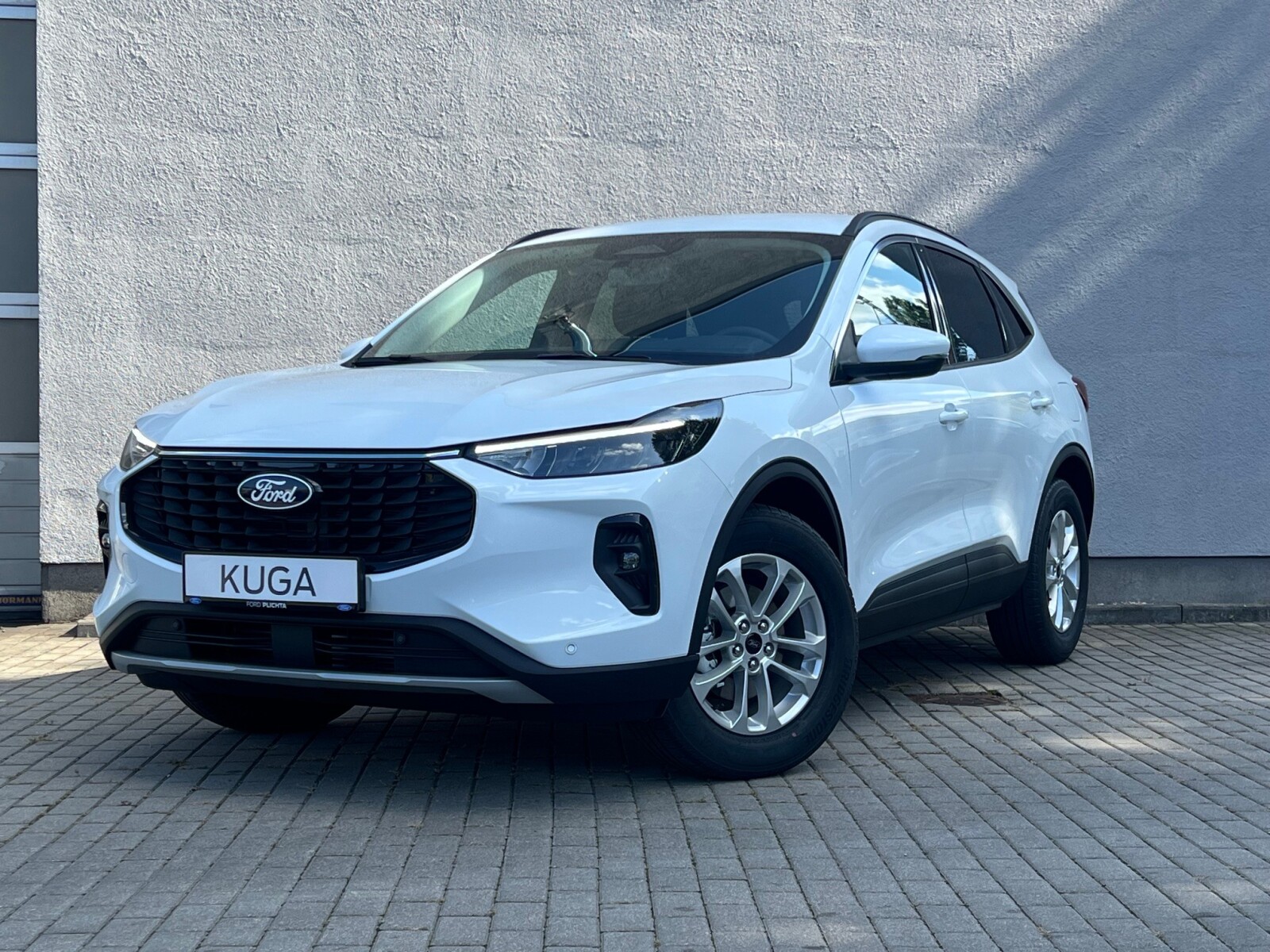 Kuga 1.5 EcoBoost 150 KM M6 Titanium Kuga 1.5 EcoBoost 150 KM M6 Titanium