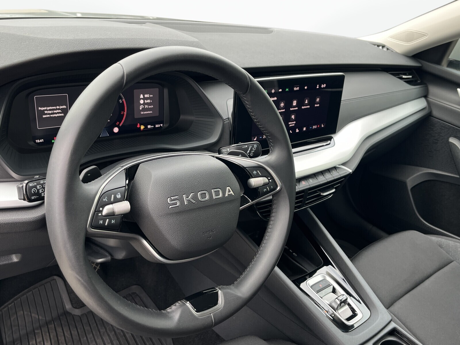 Škoda Octavia - zdjęcie 10