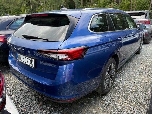 Škoda Superb Combi - zdjęcie 3