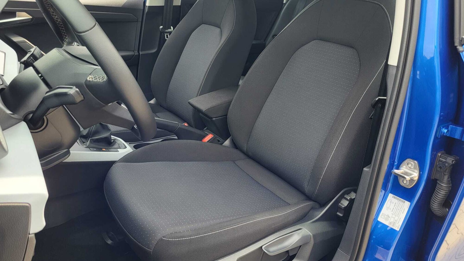 Seat Arona - zdjęcie 10