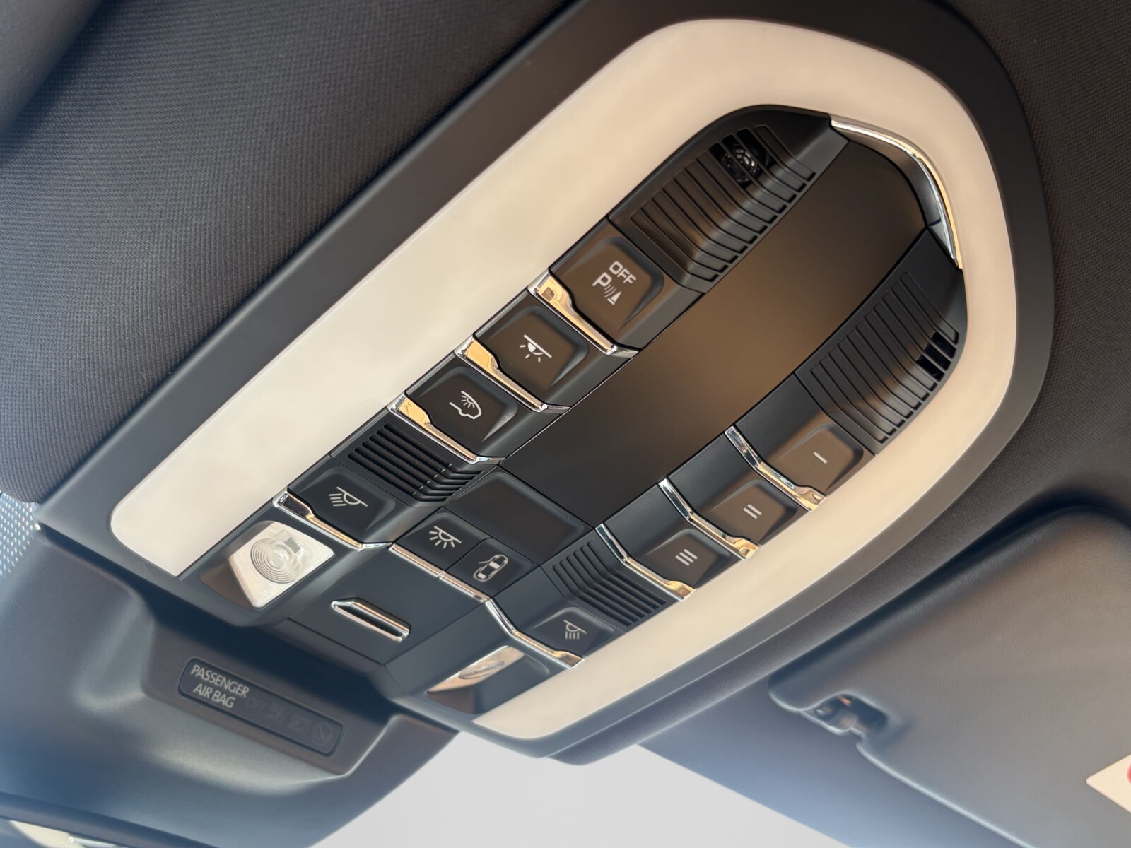 Porsche Macan - zdjęcie 25