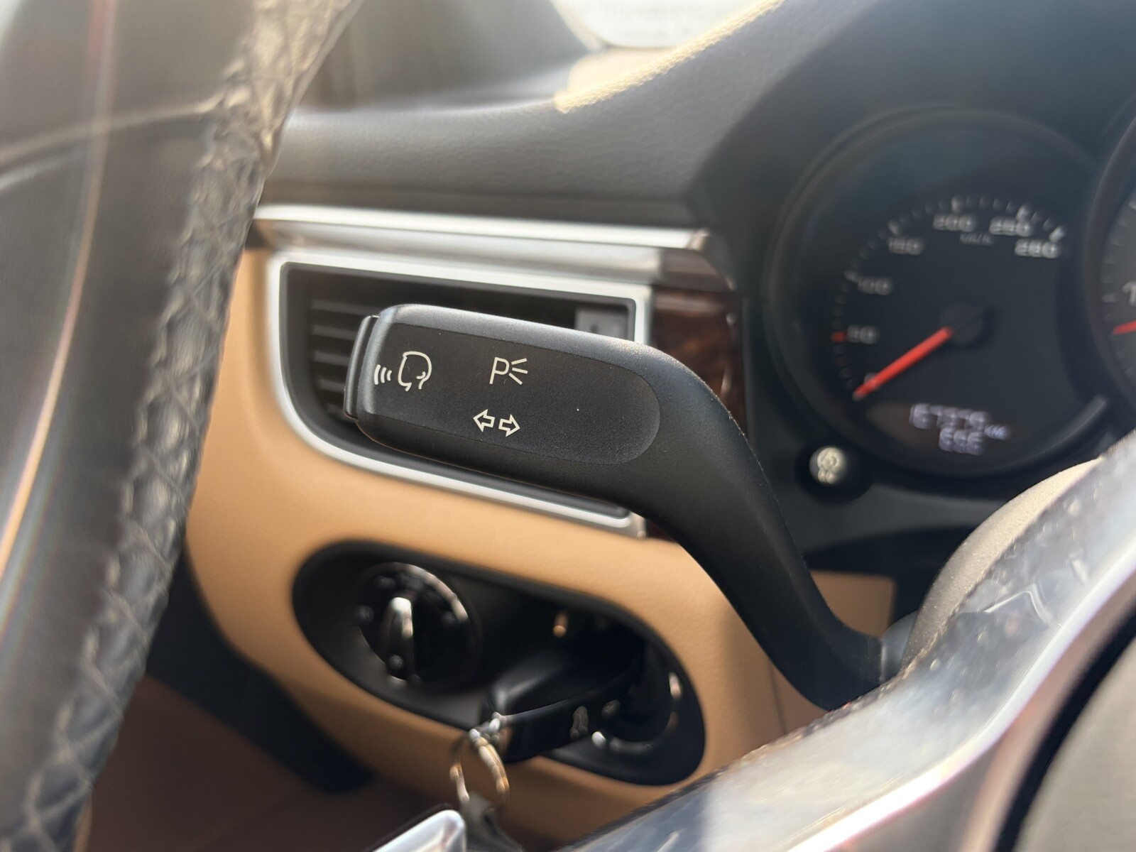 Porsche Macan - zdjęcie 22