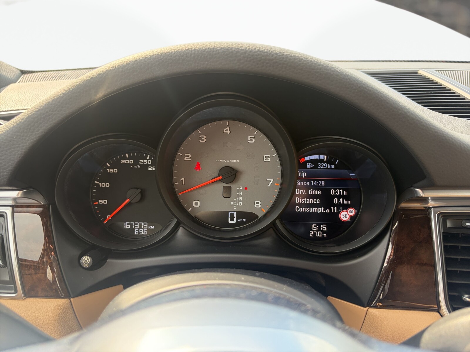 Porsche Macan - zdjęcie 17