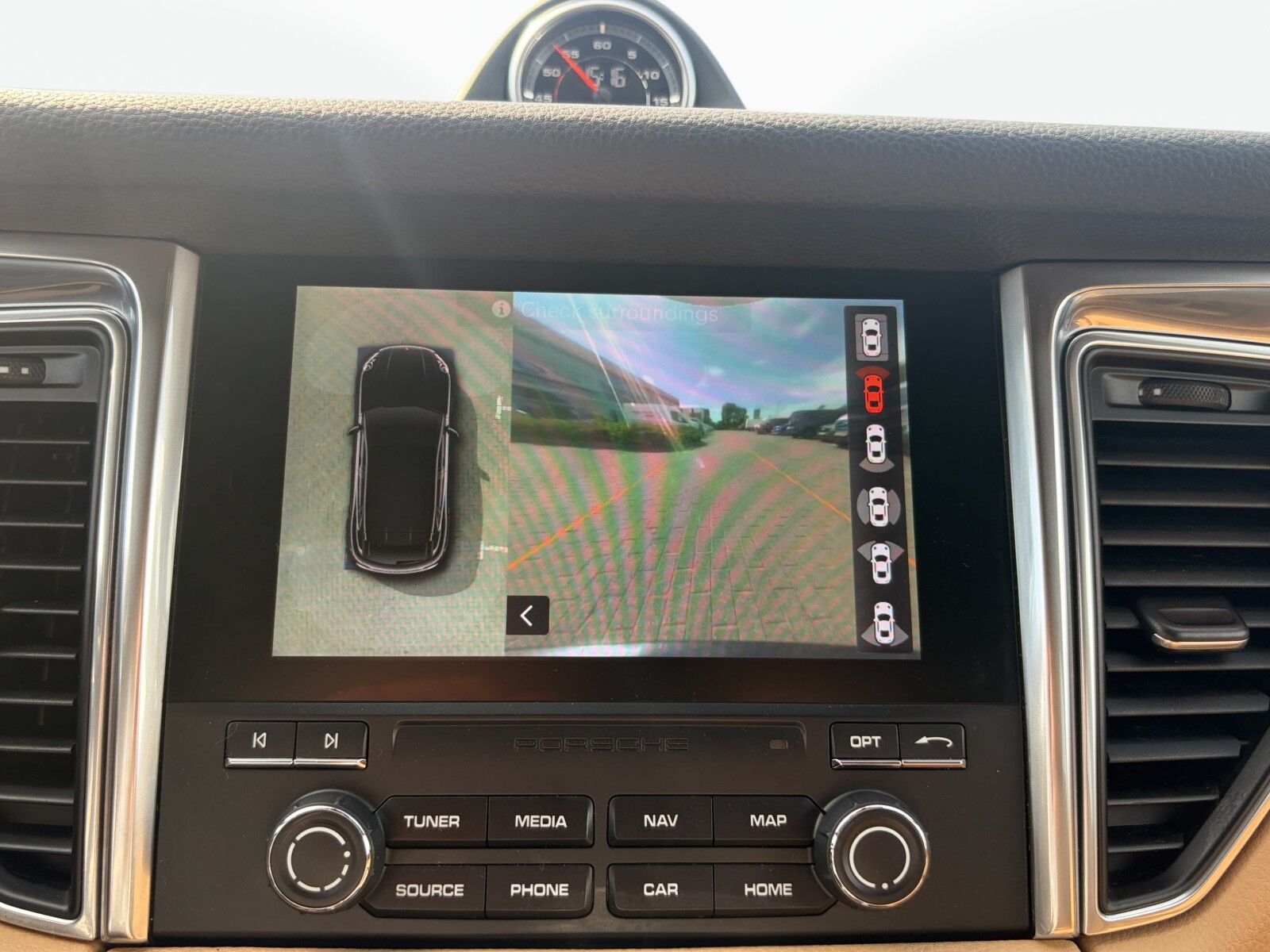 Porsche Macan - zdjęcie 26