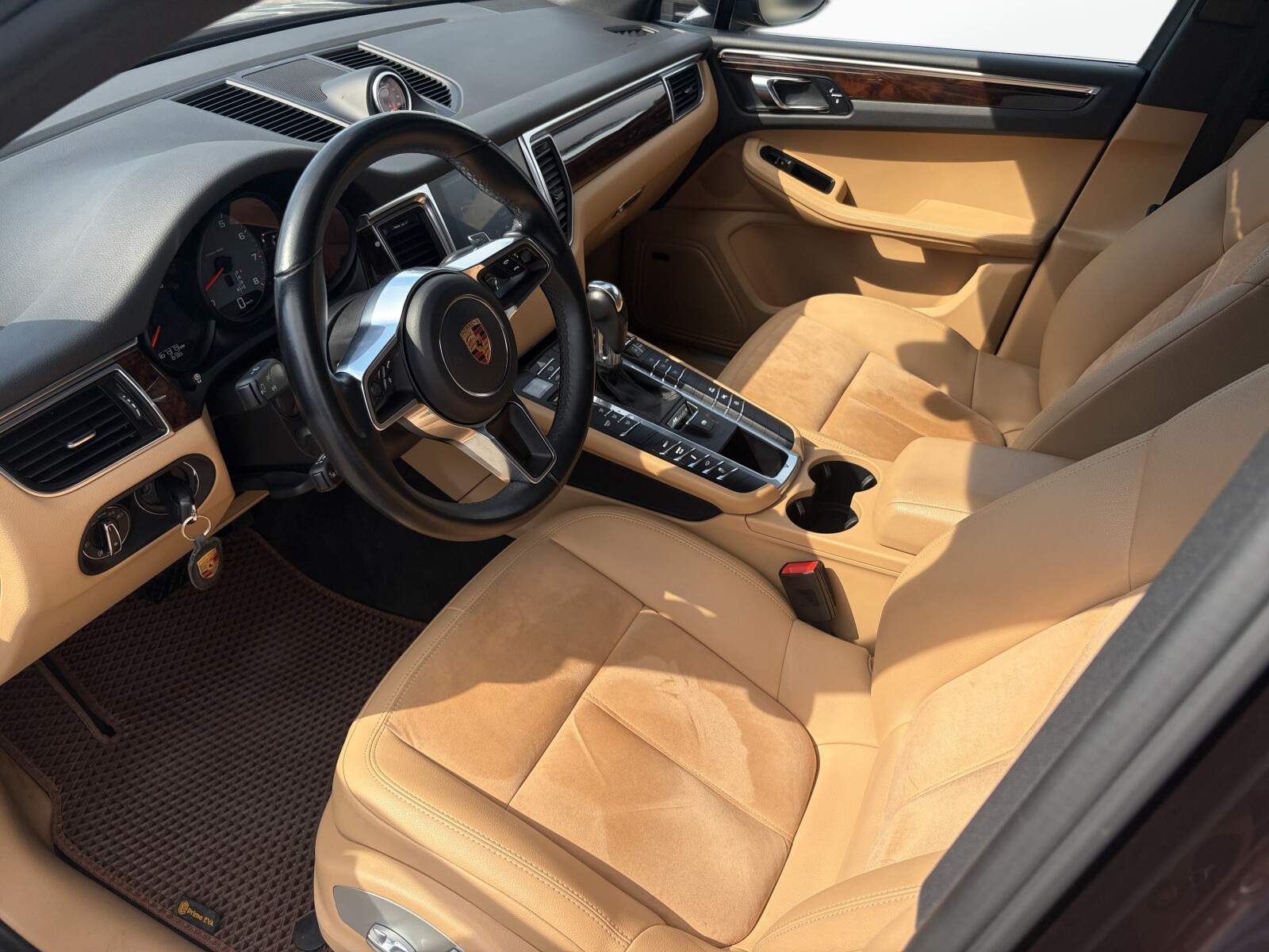 Porsche Macan - zdjęcie 9