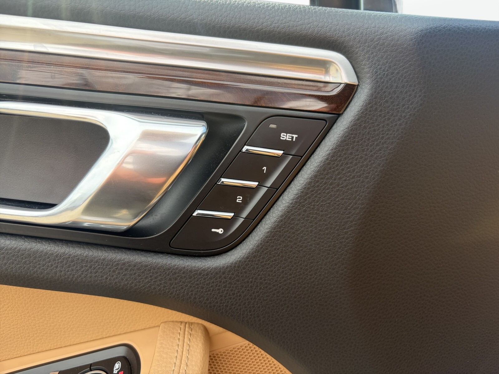 Porsche Macan - zdjęcie 15