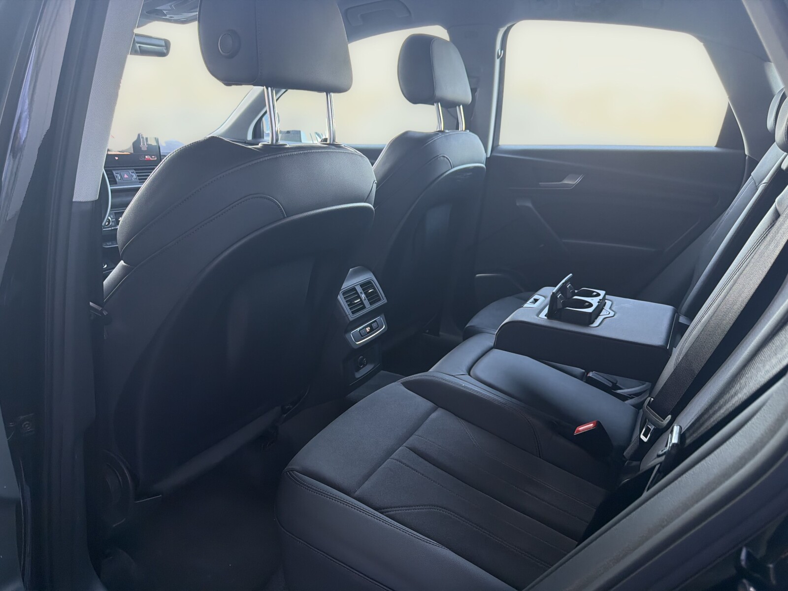 Audi Q5 Sportback - zdjęcie 16